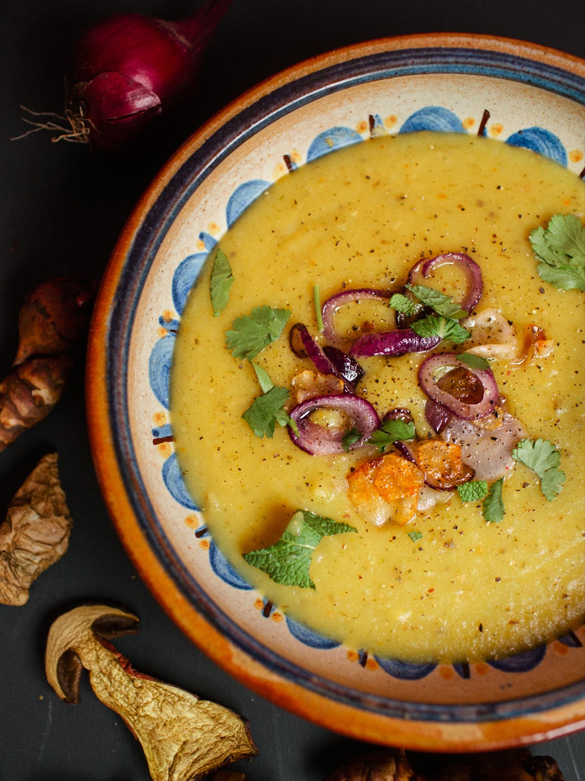 Topinambur-Kartoffel-Suppe - STERNEACKER | DER KULINARISCHE ACKER Topinambur-Kartoffel-Suppe - STERNEACKER | DER KULINARISCHE ACKER