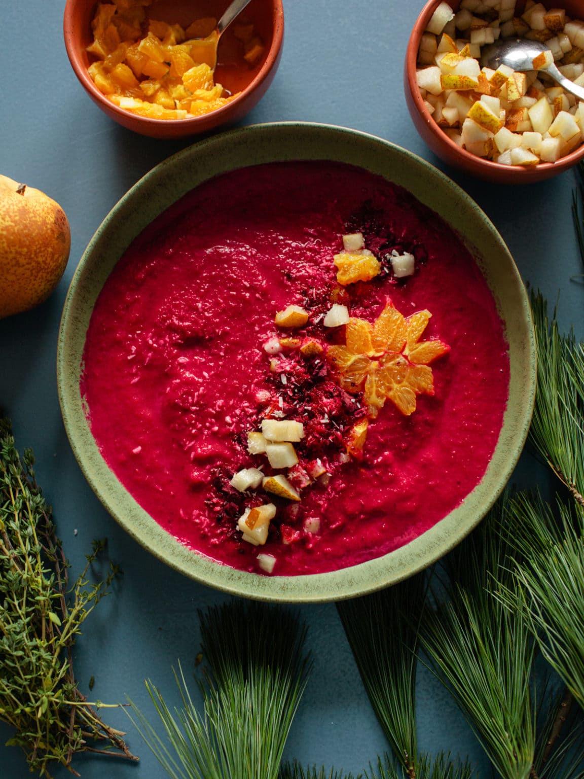 Rote Bete Suppe mit Birne, Orange, Kokos und Zimt | Weihnachtsmenü ...